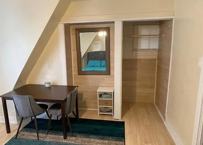 Exquisite Rogers Park 1 Bedroom, 1 Bath Near Evanston Apartamento Chicago