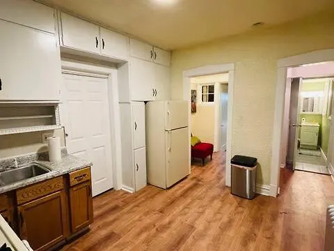 Exquisite Rogers Park 1 Bedroom, 1 Bath Near Evanston Apartamento