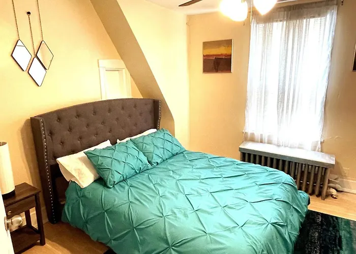 Exquisite Rogers Park 1 Bedroom, 1 Bath Near Evanston Apartamento