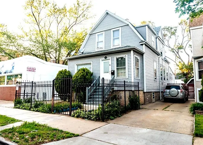 Exquisite Rogers Park 1 Bedroom, 1 Bath Near Evanston Apartamento